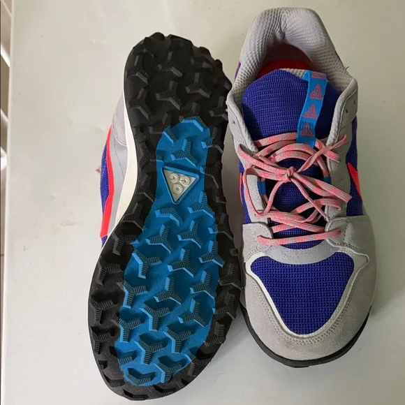 Nike Blue and Gray Athletic Shoes - Picture 2 of 3